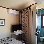 La Petite Maison, Semesterbostad *